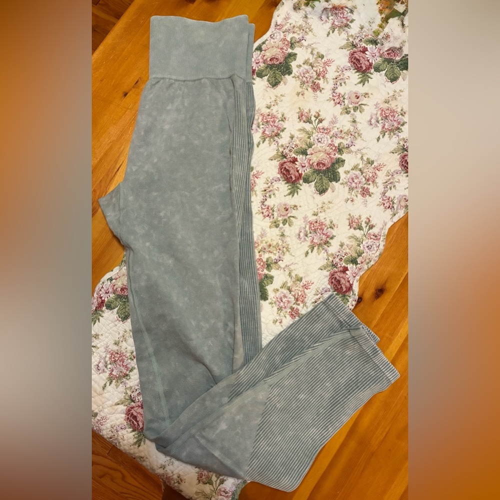 PINK, Victoria's Secret Sage Mineral Washed Leggings